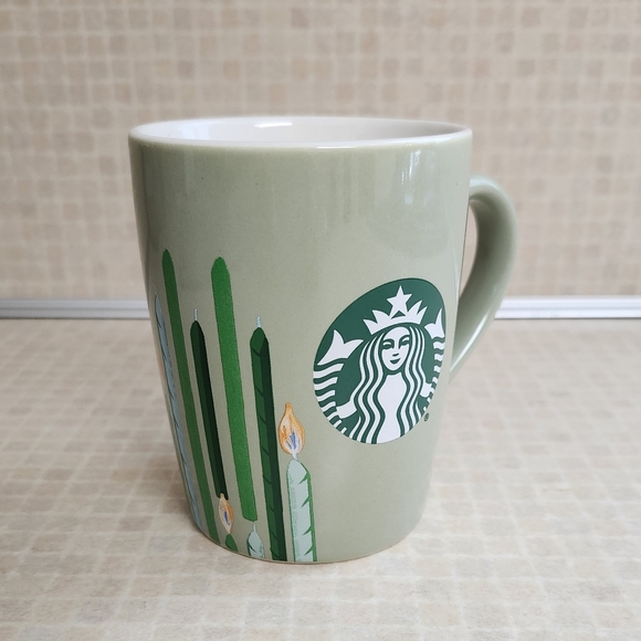 STARBUCKS 2021 HAPPY BIRTHDAY CANDLE Starbuck Coffee Mug Cup 10oz Sage Green EUC - Picture 6 of 6
